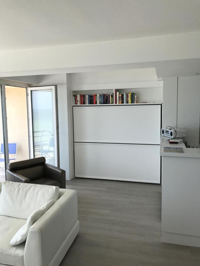 White Sea/Sun/Sky Dreams 4 Six @ Nieuwpoort Apartamento Exterior foto