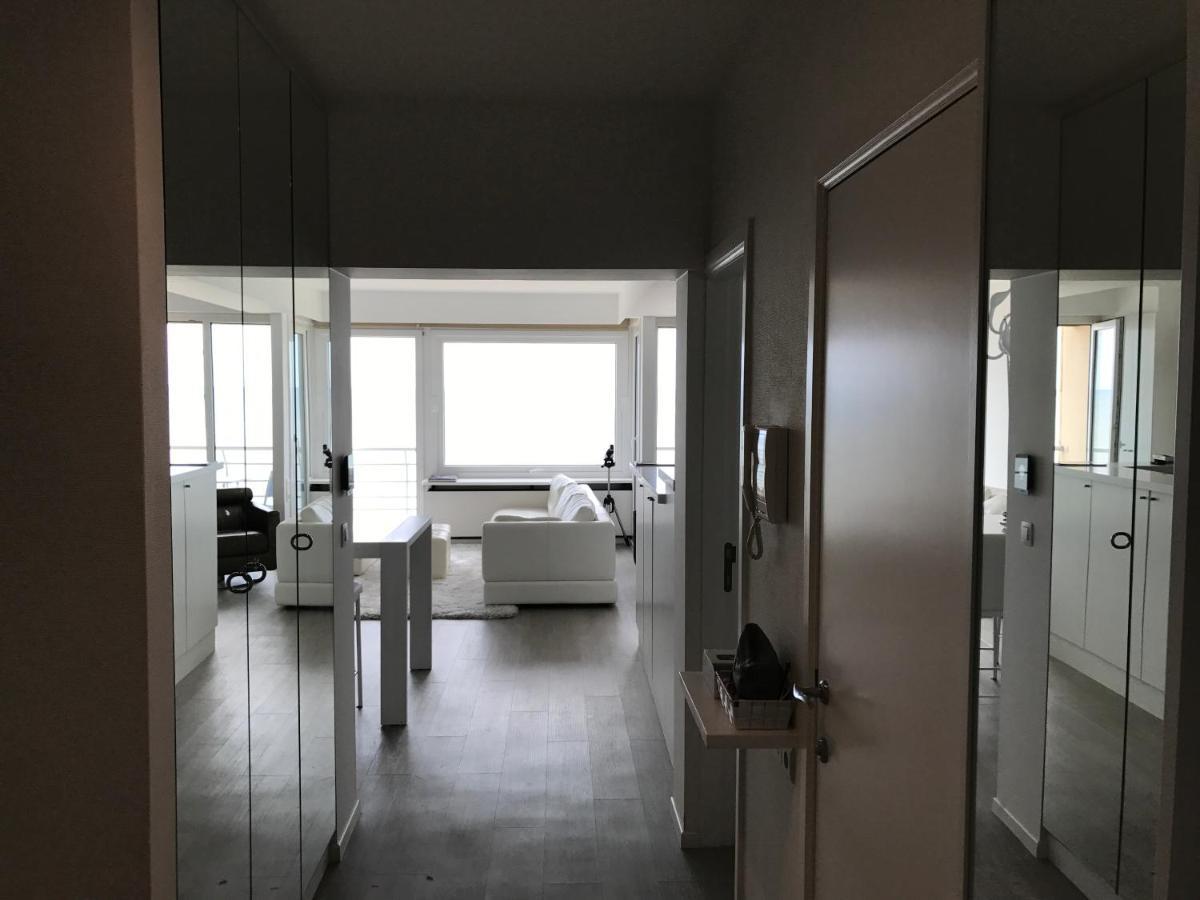 White Sea/Sun/Sky Dreams 4 Six @ Nieuwpoort Apartamento Exterior foto